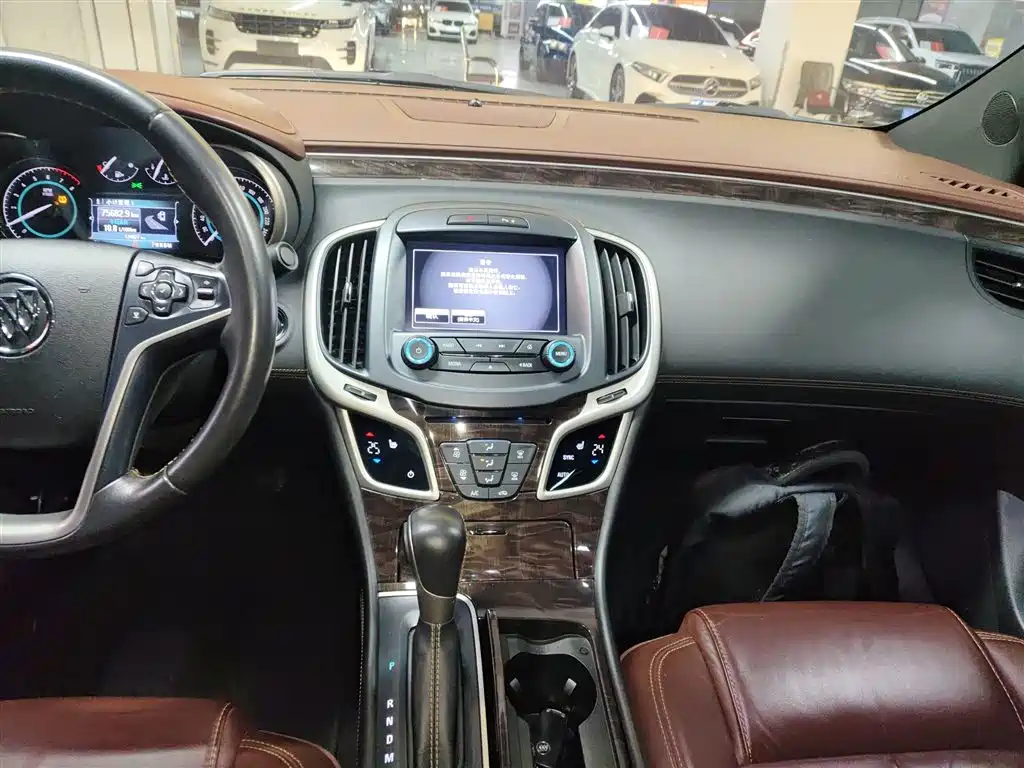 Buick LaCrosse 2013 2.4L SIDI Elite Comfort фото 9