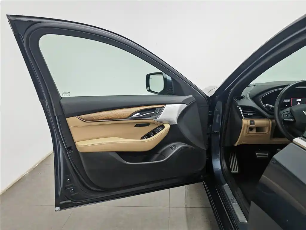 Cadillac CT5 2021 28T Premium Edition фото 8