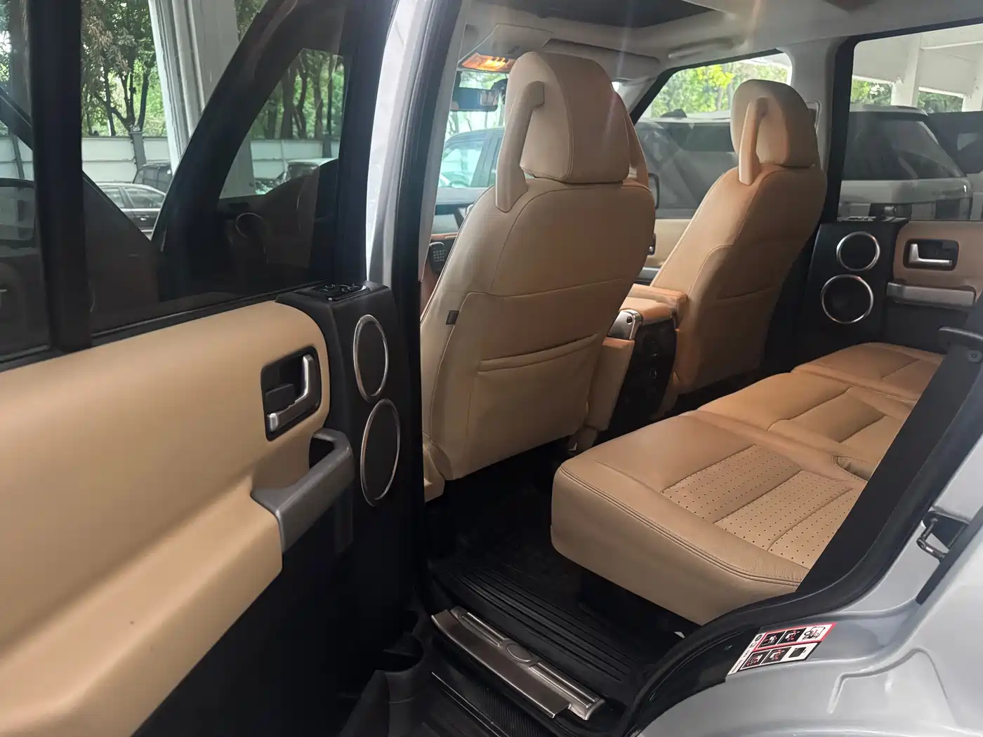Land Rover Discovery 2005 Model 4.4 V8 HSE фото 8