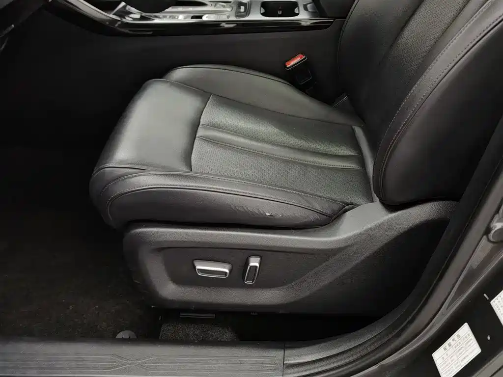 GAC Trumpchi Trumpchi GS4 2020 270T Automatic Smart Connect Tech Version фото 20