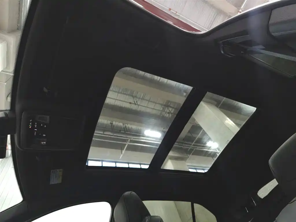 Cadillac XT4 2018 Model 28T 2WD Technology фото 14