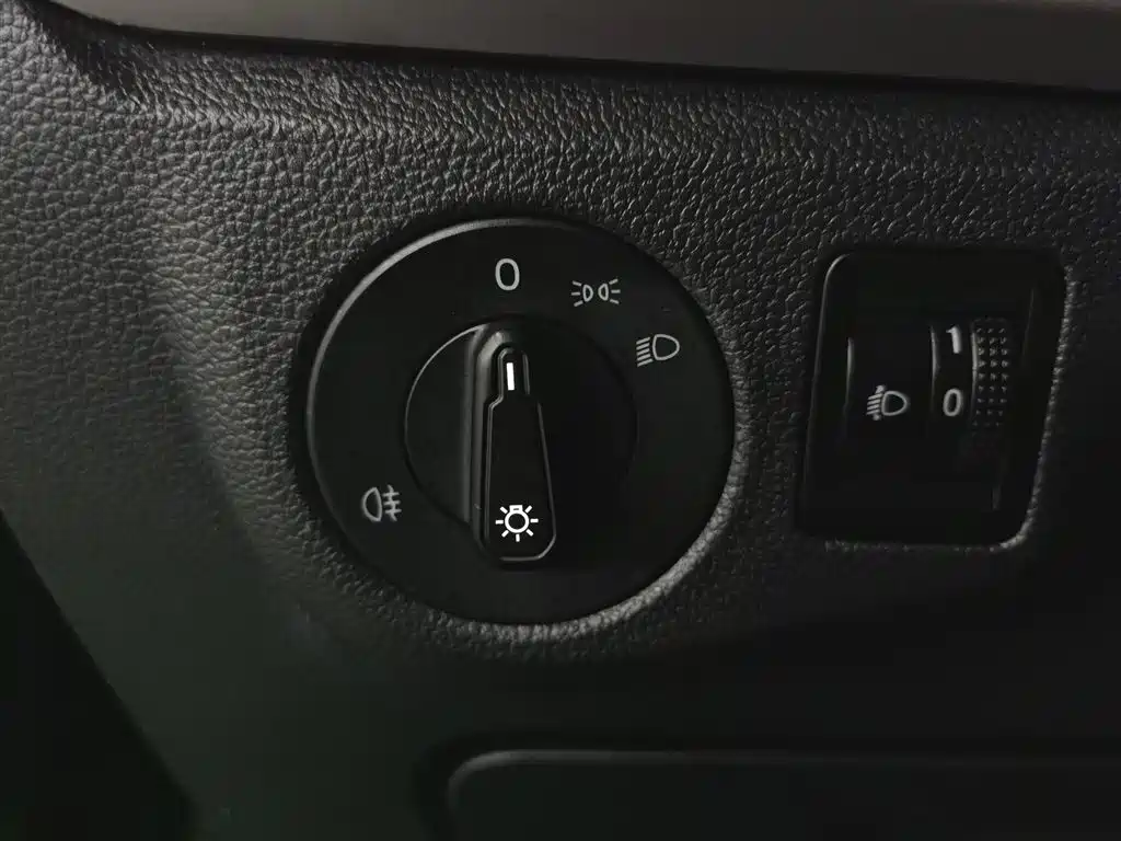 Volkswagen Lavida 2022 1.5L Auto Trend Edition фото 21