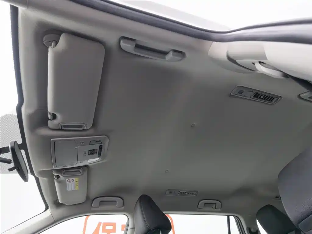 Toyota Highlander 2024 2.5L Smart Hybrid 4WD Elite 7-seater фото 14
