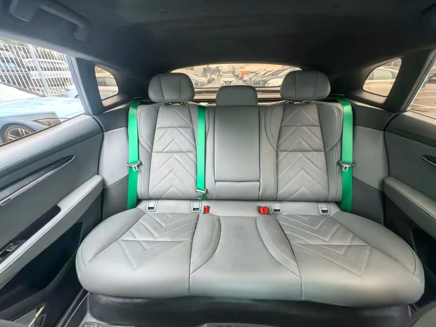 ZEEKR EXTREME KRYPTON 001