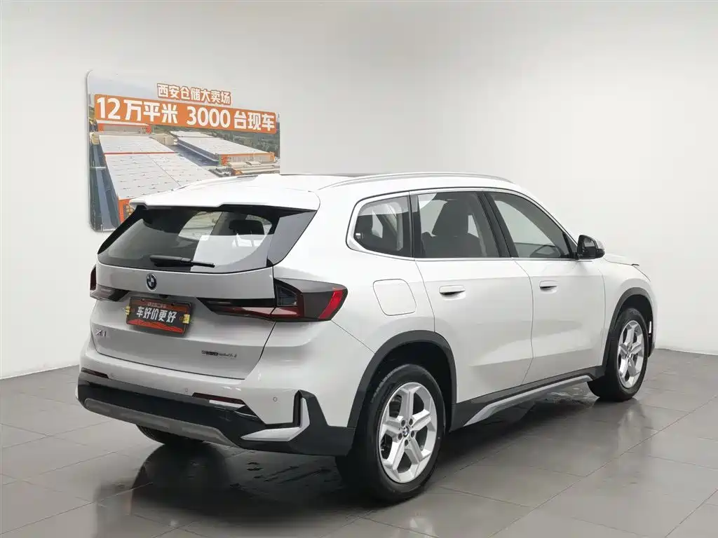 BMW X1 2024 sDrive20Li X Design Package фото 2