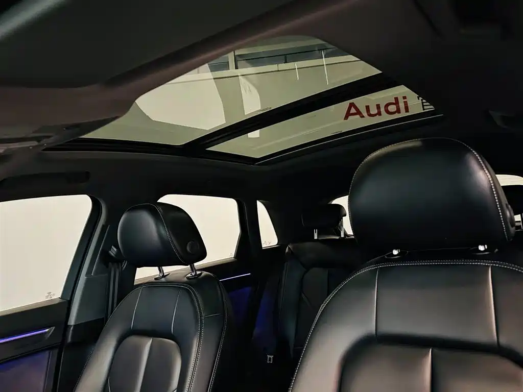 Photo 12 - Audi Q3