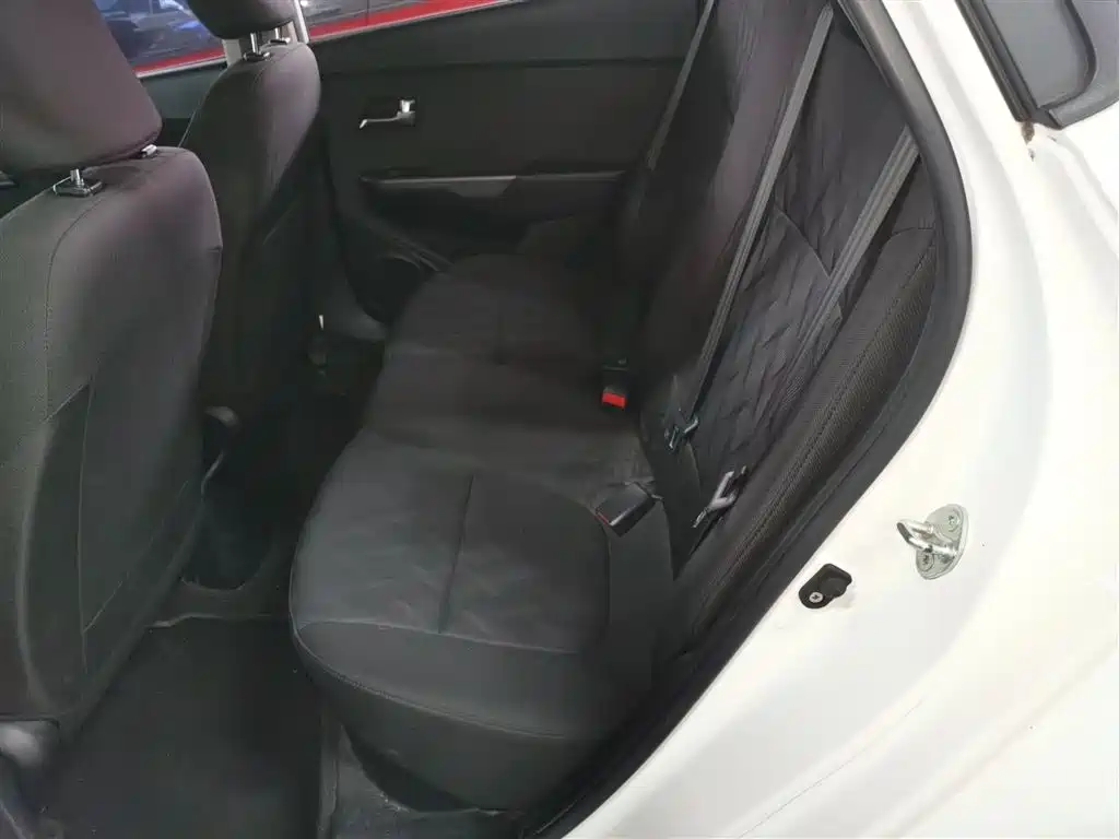 Kia K2 2015 Sedan 1.4L AT GLS фото 13