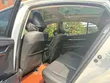 Фото 5 - Toyota Camry