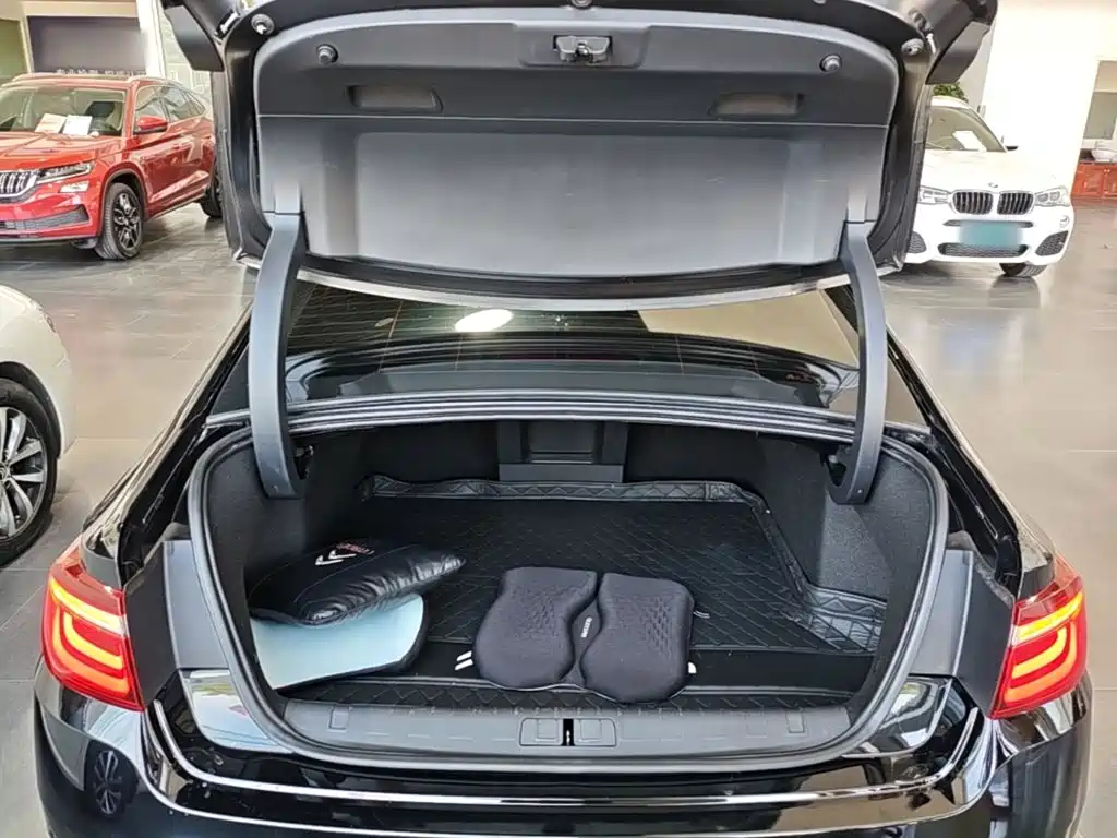 Citroën C6 2021 2021 400THP Comfort Version