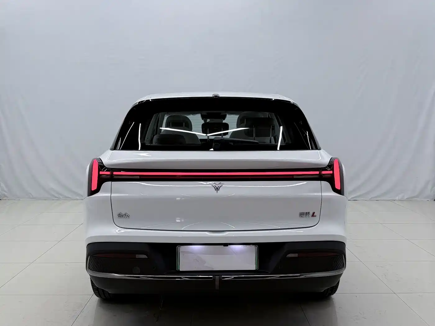 Nezha Auto Nezha L 2026 2024 Extended Range 310 Flash Charge Red Edition
