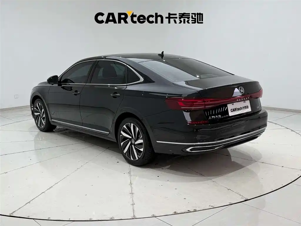 Volkswagen Passat 2023 Facelift 330TSI Elite Edition фото 7
