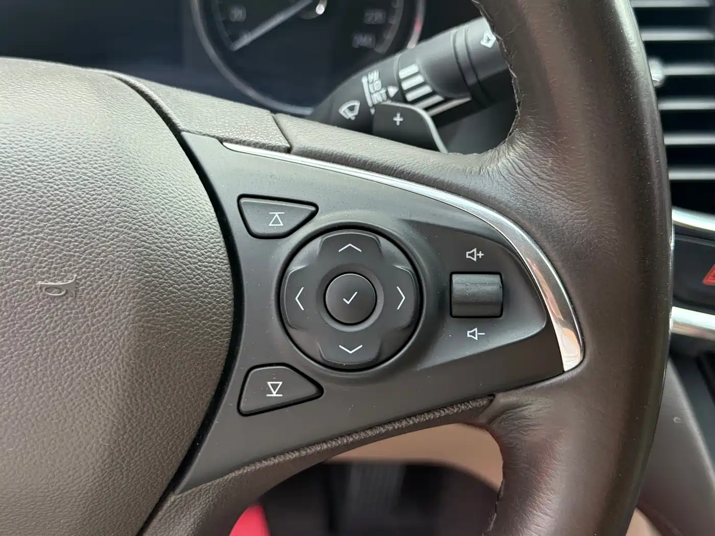 Фото 20 - Buick LaCrosse