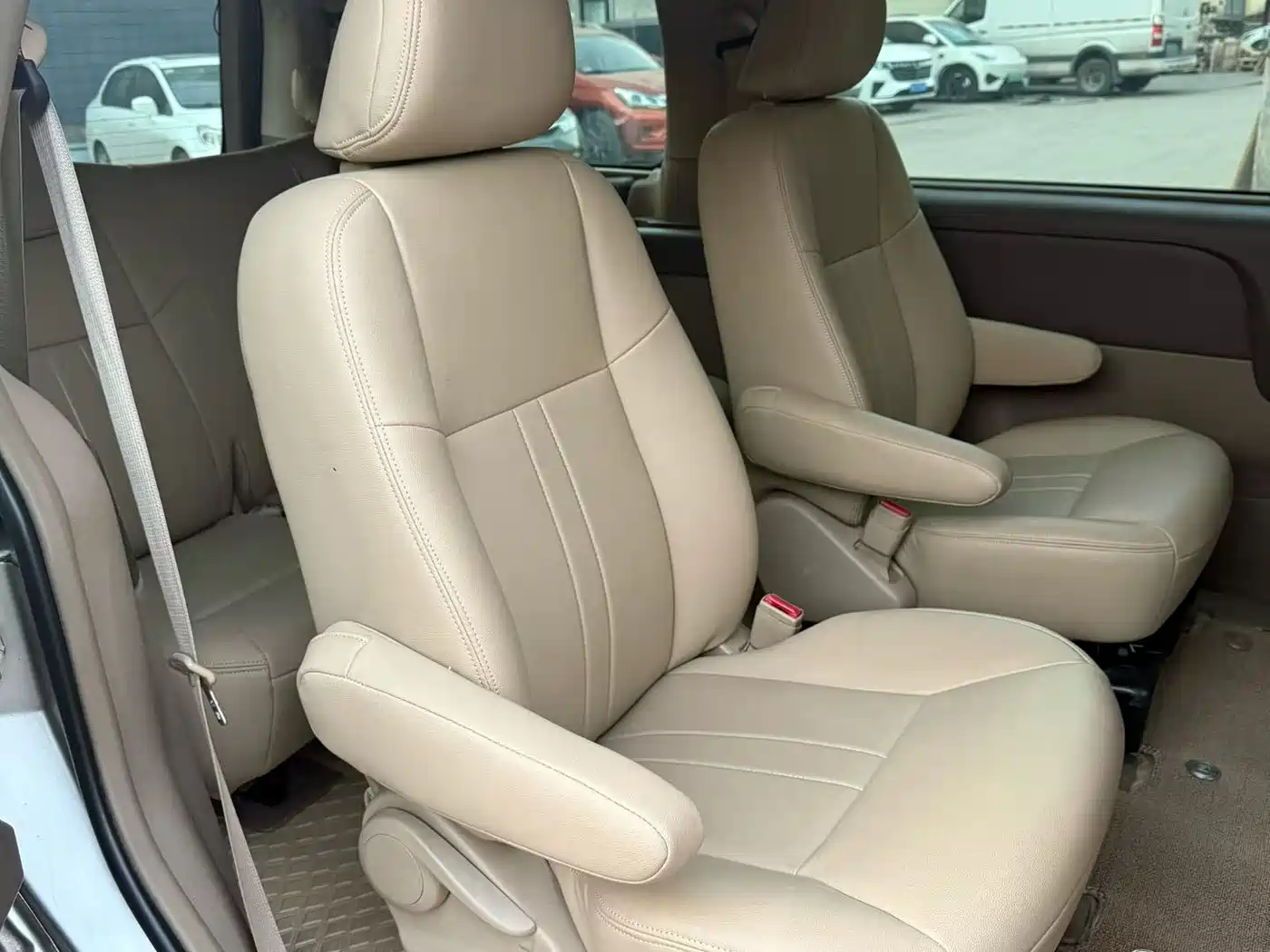 Buick GL8 2013 2.4L Classic фото 8