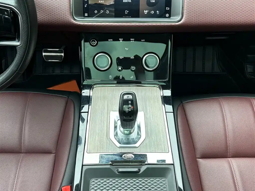 Land Rover Range Rover Evoque 2021 Range Rover Evoque L 249PS R-Dynamic S Performance Edition фото 10
