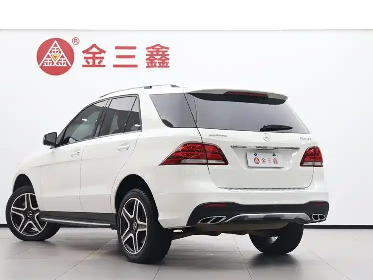 Mercedes-Benz GLE AMG 2017 AMG GLE 43 4MATIC фото 4