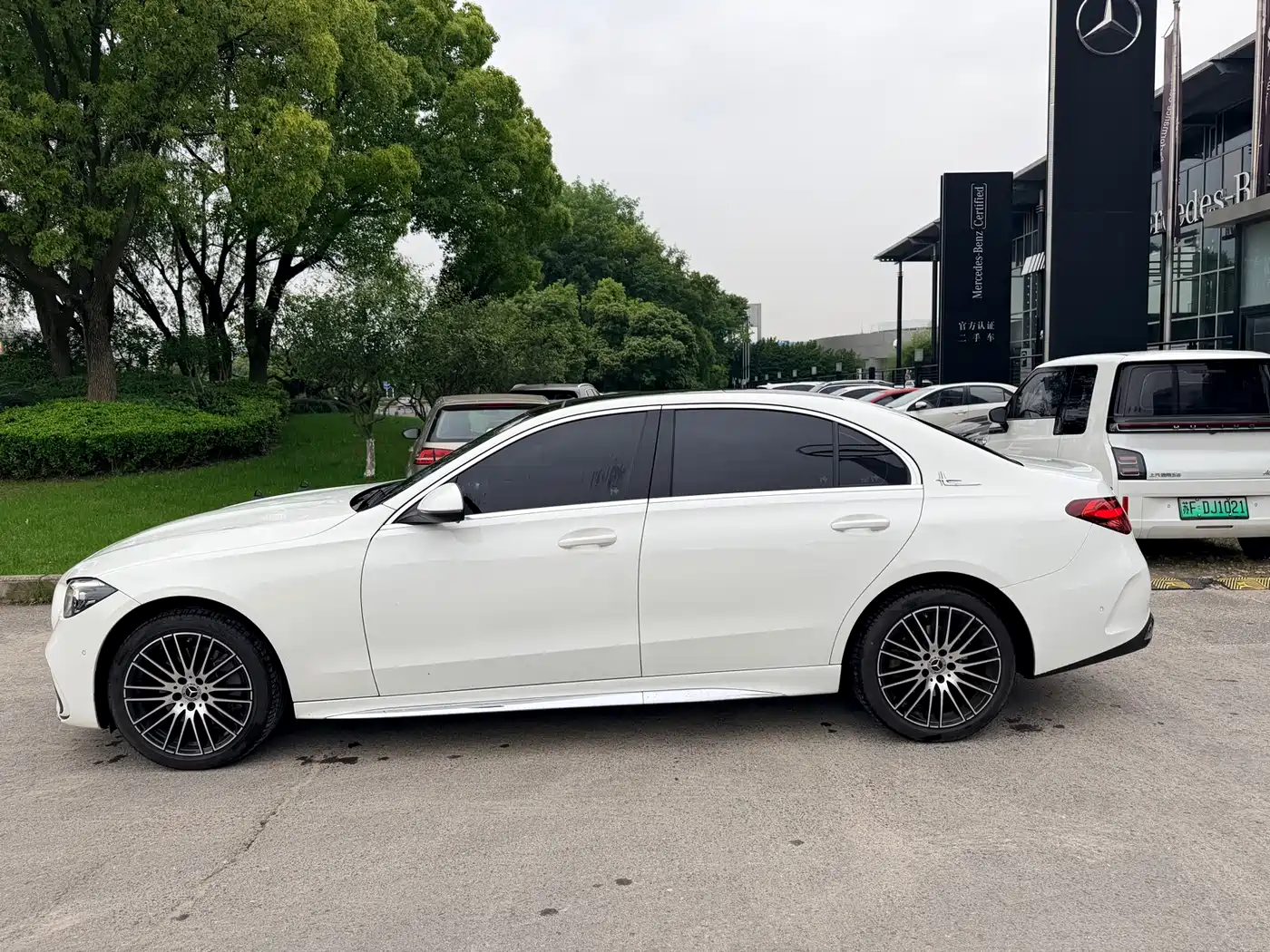 Mercedes-Benz C-Class 2023 C 260 L Sport фото 13