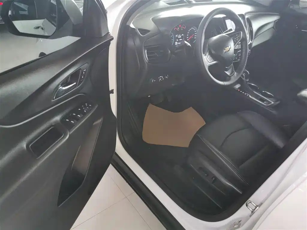 CHEVROLET EXPLORER