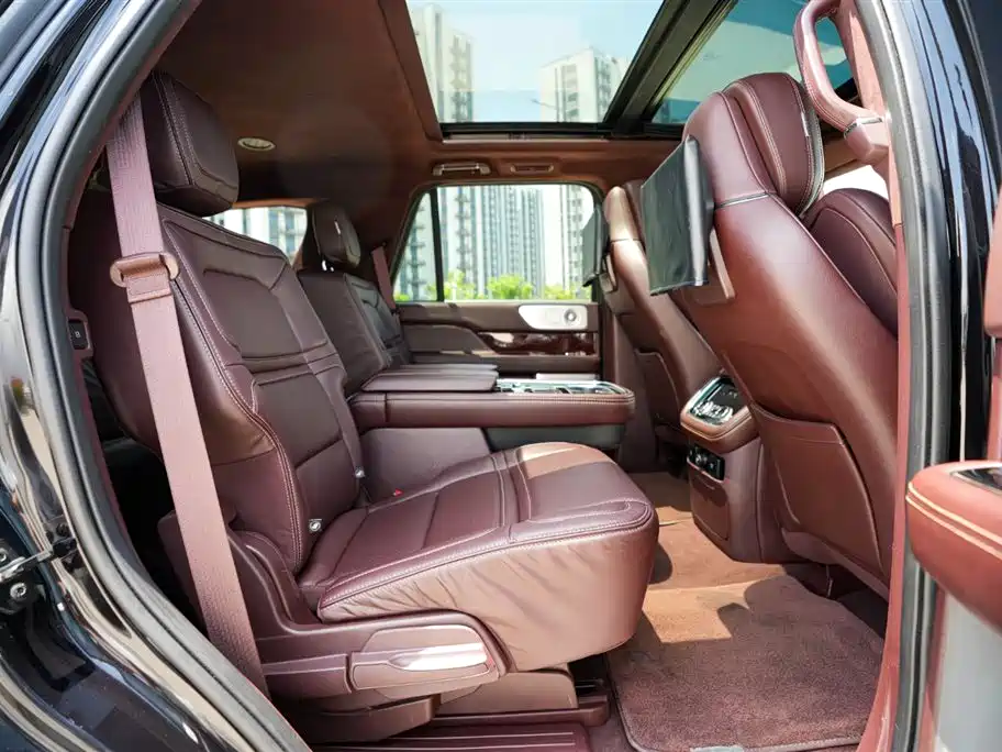 Lincoln Navigator 2022 2020 3.5T Presidential Series