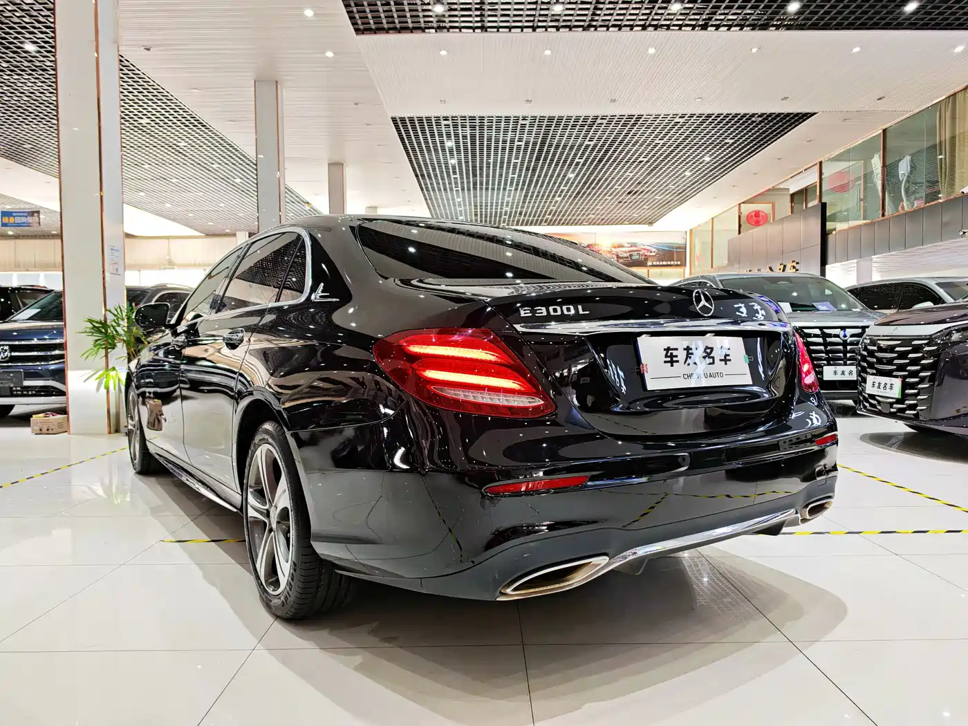 Mercedes-Benz E-Class 2018 Facelift E 200 L Sport фото 15