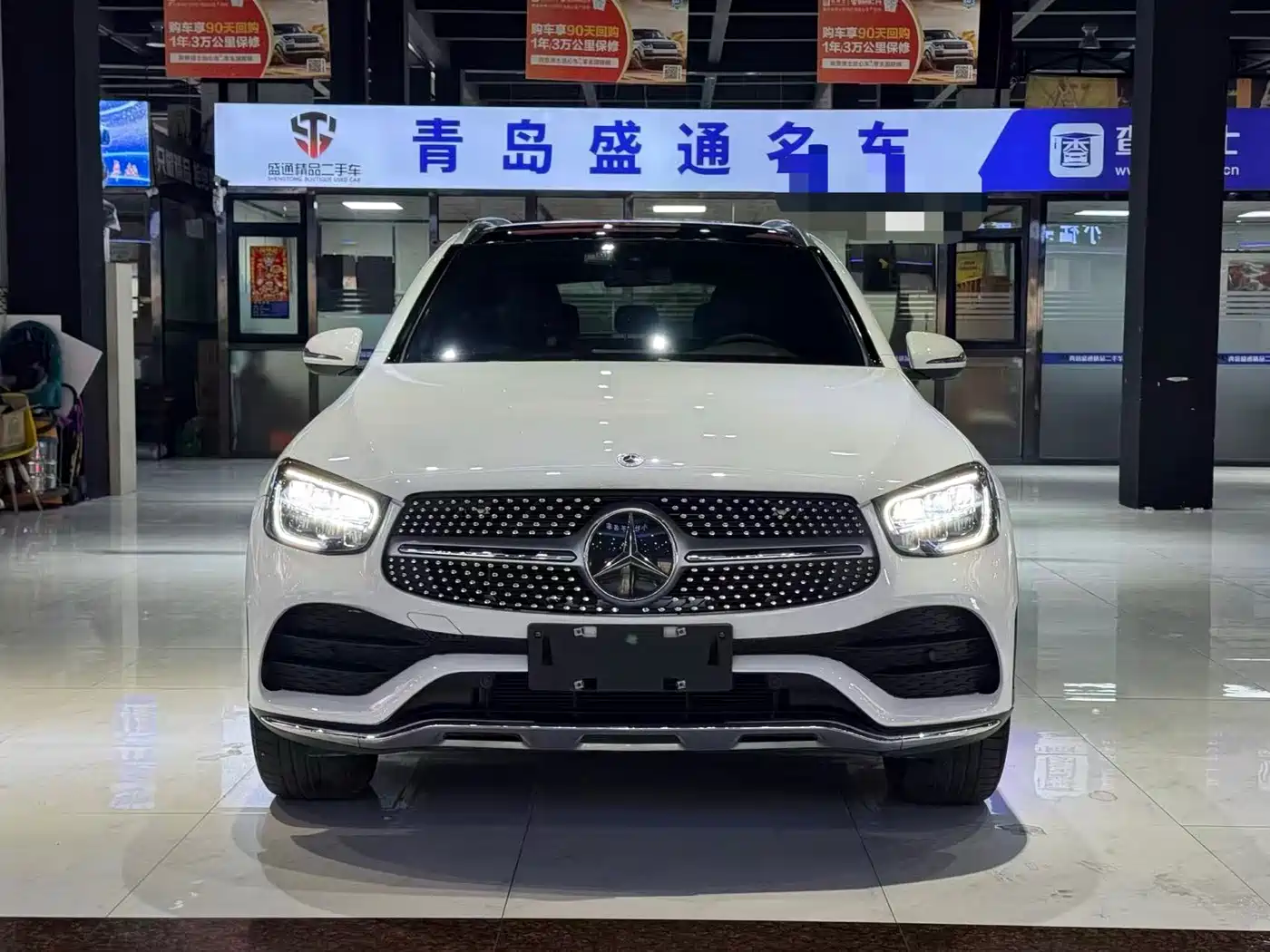 MERCEDES-BENZ GLC