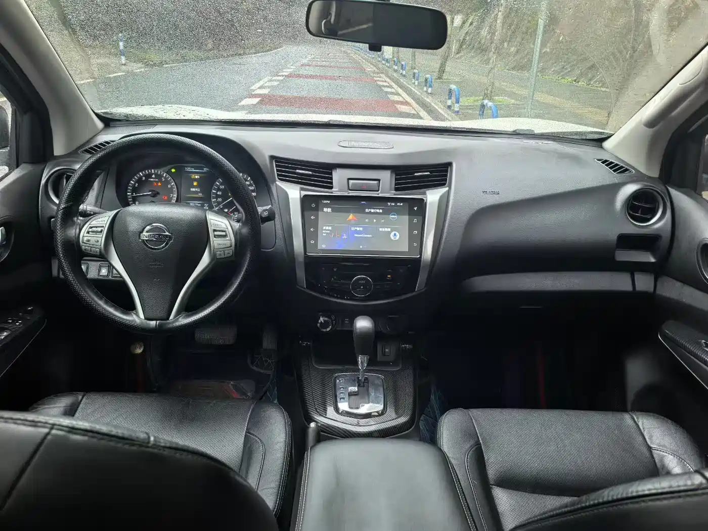 Nissan Terra 2020 2.5L XL Upper 4WD Automatic Luxury Edition фото 5