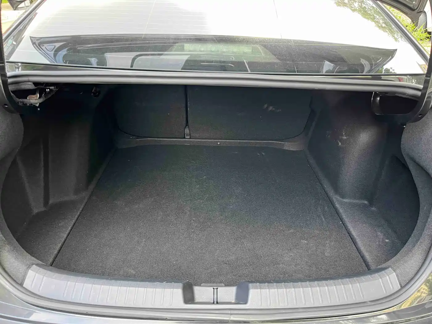 Volkswagen Sagitar 2025 300TSI DSG Surpass Edition фото 30