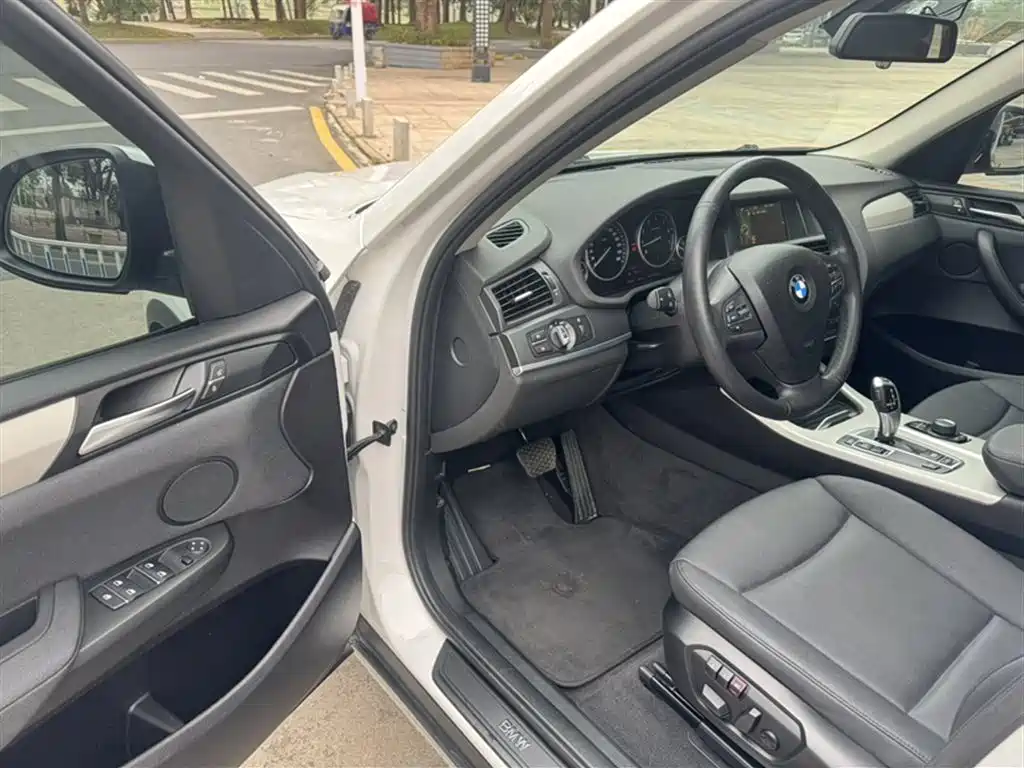 BMW X3 (Import) 2016 sDrive20i фото 17