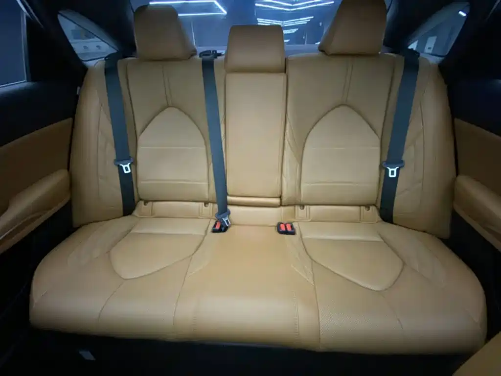 Toyota Avalon 2023 Hybrid 2.5L XLE Premium Edition фото 24