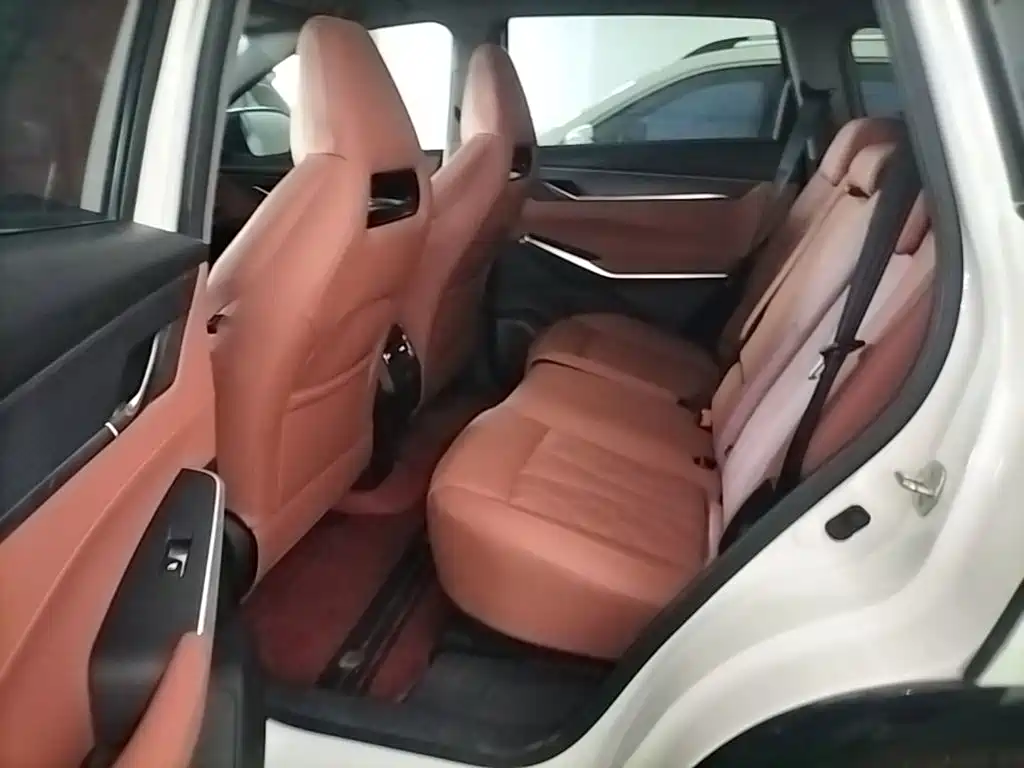 Changan CS75 PLUS 2025 2024 3rd Generation Champion Edition 1.5T Smart Drive Power Type