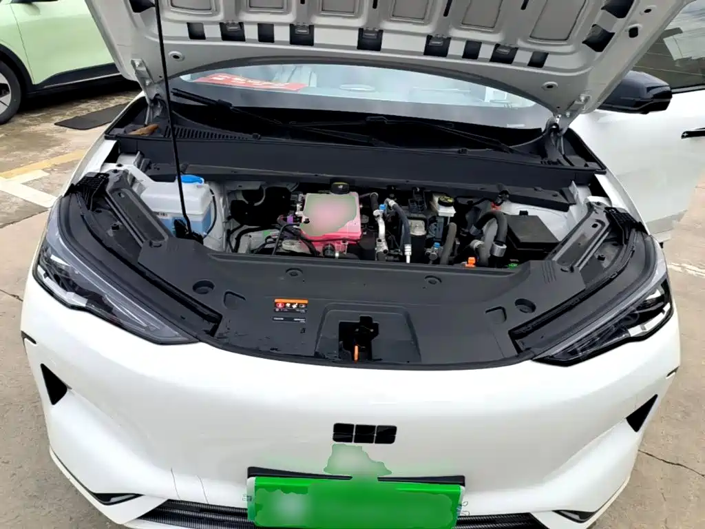 Фото 20 - Geely Galaxy Galaxy E5