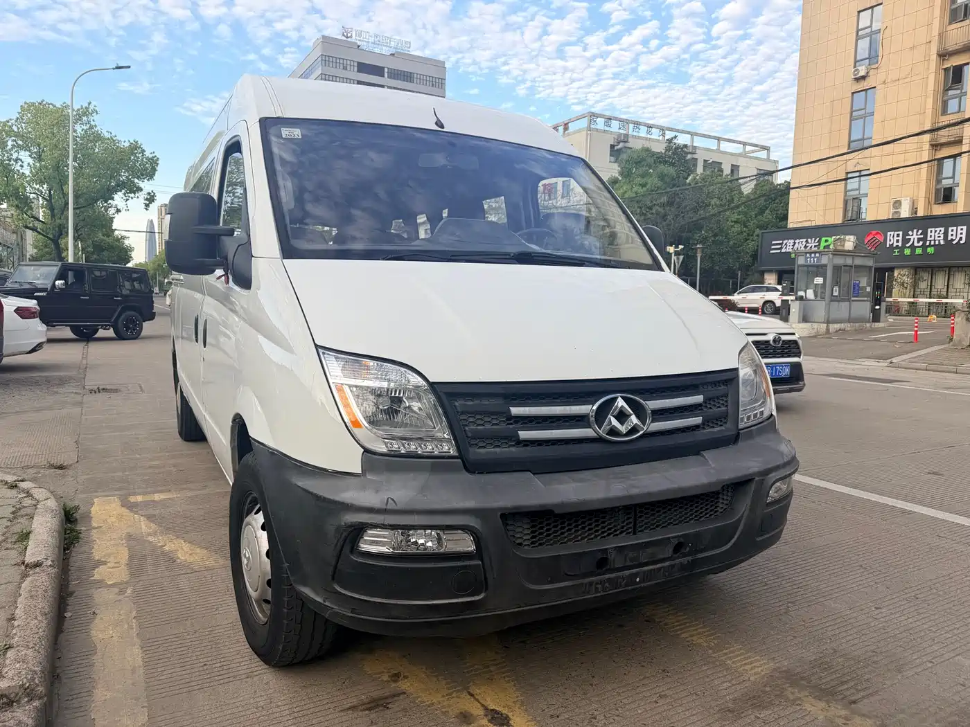 SAIC MAXUS XINTU V80