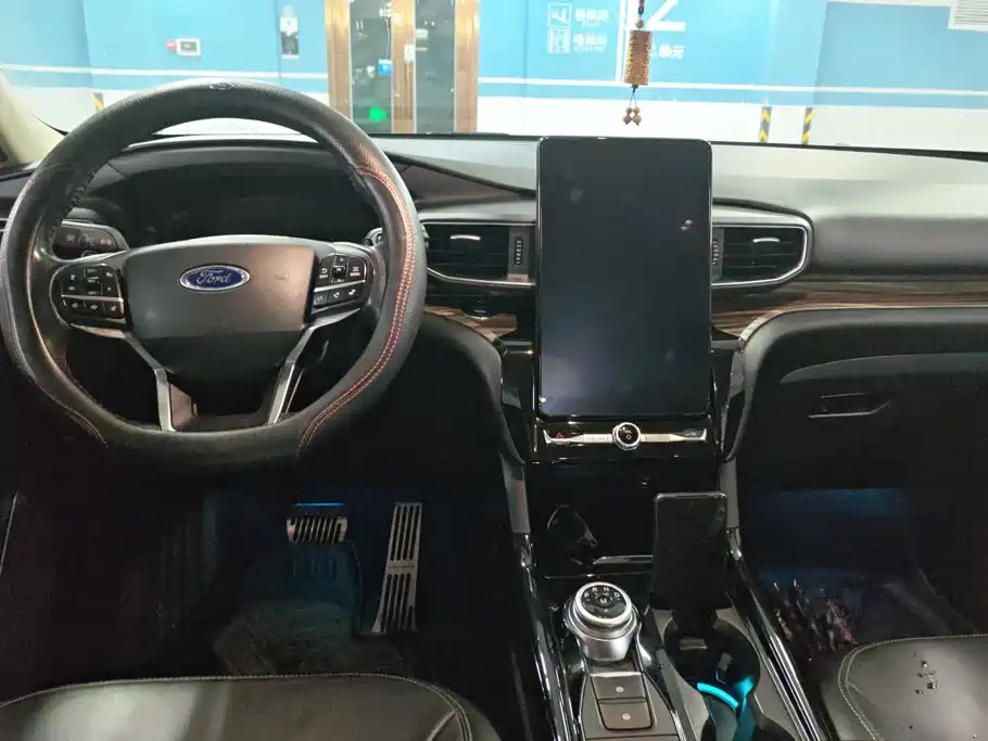 Ford Explorer 2021 2020 EcoBoost 285 AWD Titanium Edition 6-Seater