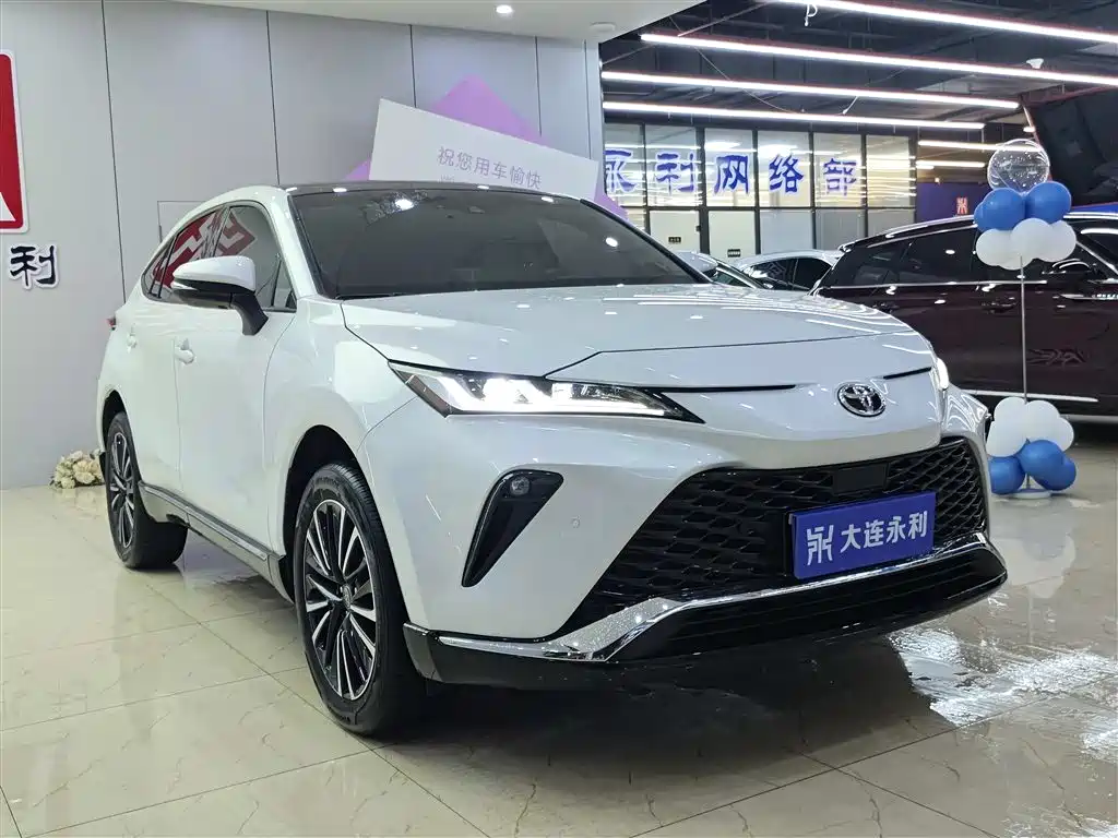 Toyota Venza 2022 2.0L CVT 2WD Premium фото 3