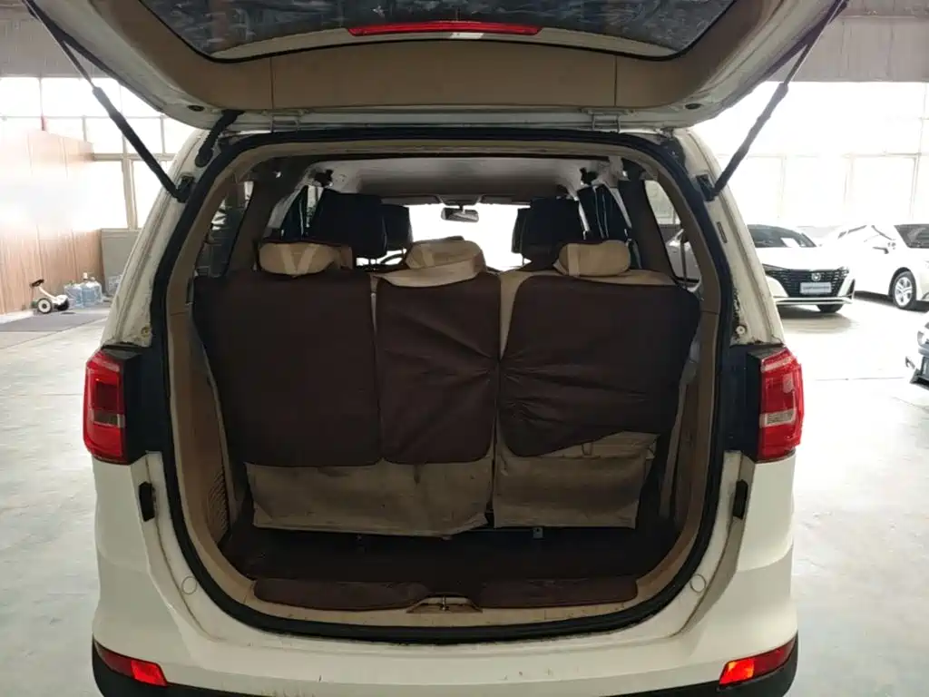 Baojun 730 2021 2019 1.5L Manual Value Edition 7-Seater China VI
