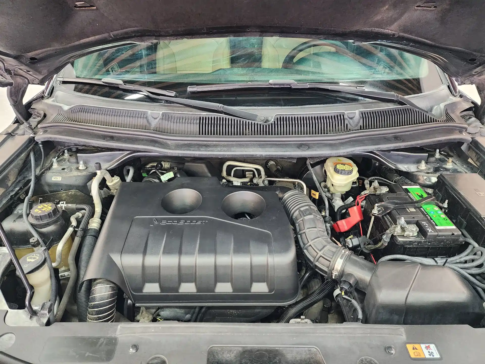 Фото 20 - Ford Explorer (Import)