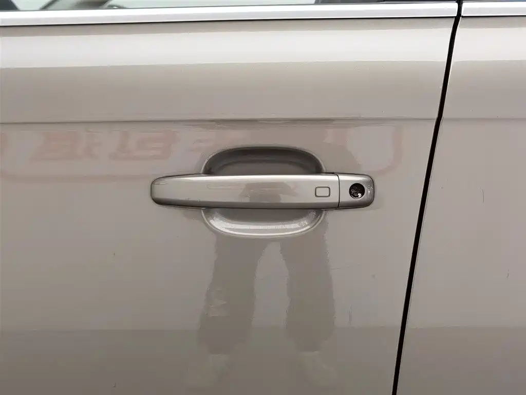 Audi A4L 2011 2.0 TFSI Comfort фото 18