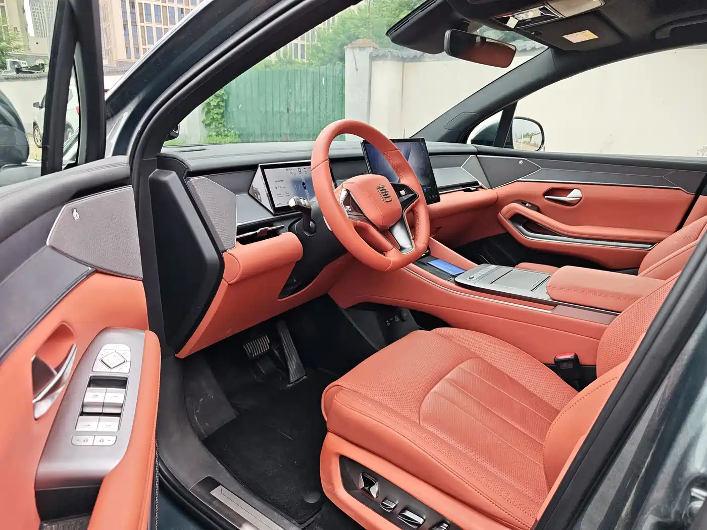 BYD Tang L 2025 2025 DM 175KM Drone Player Edition