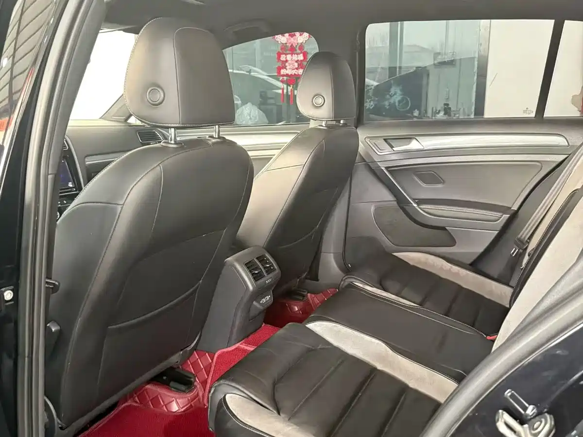 Volkswagen Golf 2019 280TSI DSG R-Line China VI фото 9