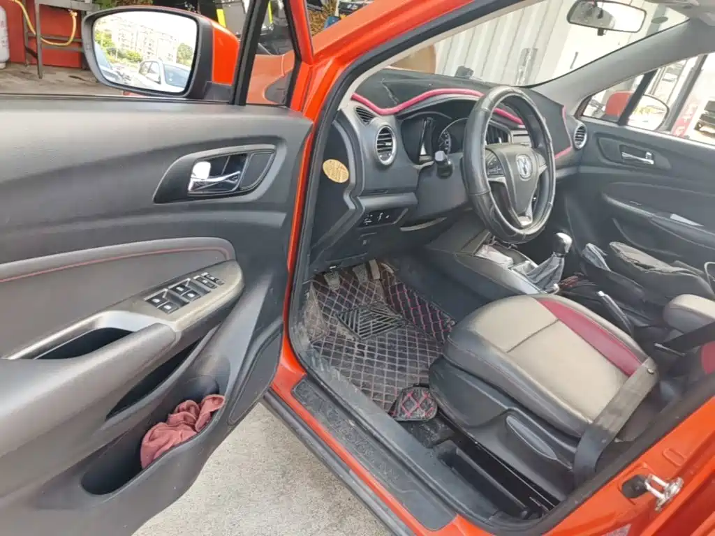 Changan CS15 2016 2016 1.5L Manual Fashion
