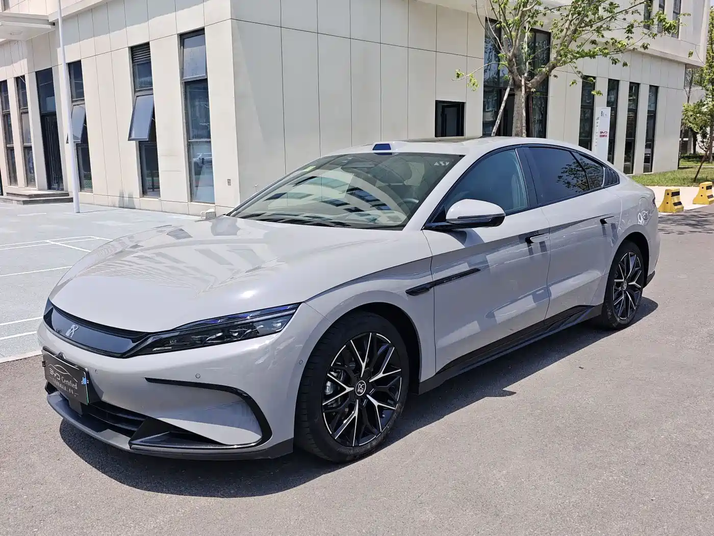 BYD Han 2025 DM-i Smart Driving Edition 125KM LiDAR Flagship