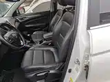 Photo 11 - Changan CS75