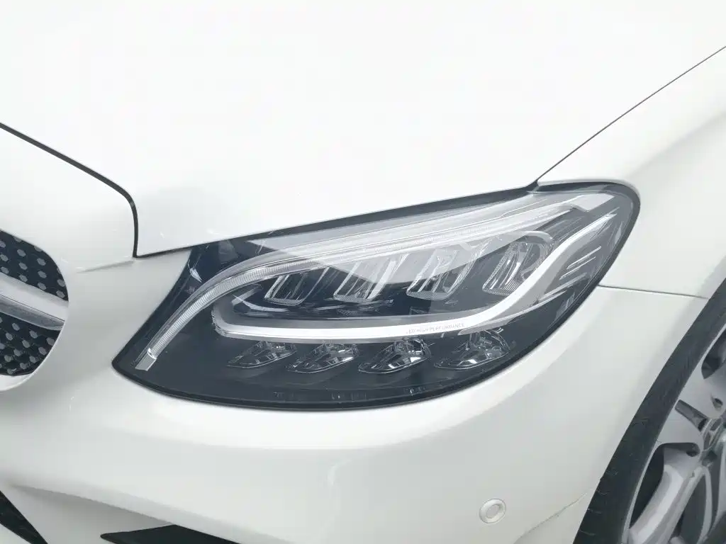 Mercedes-Benz C-Class, миниатюра 7