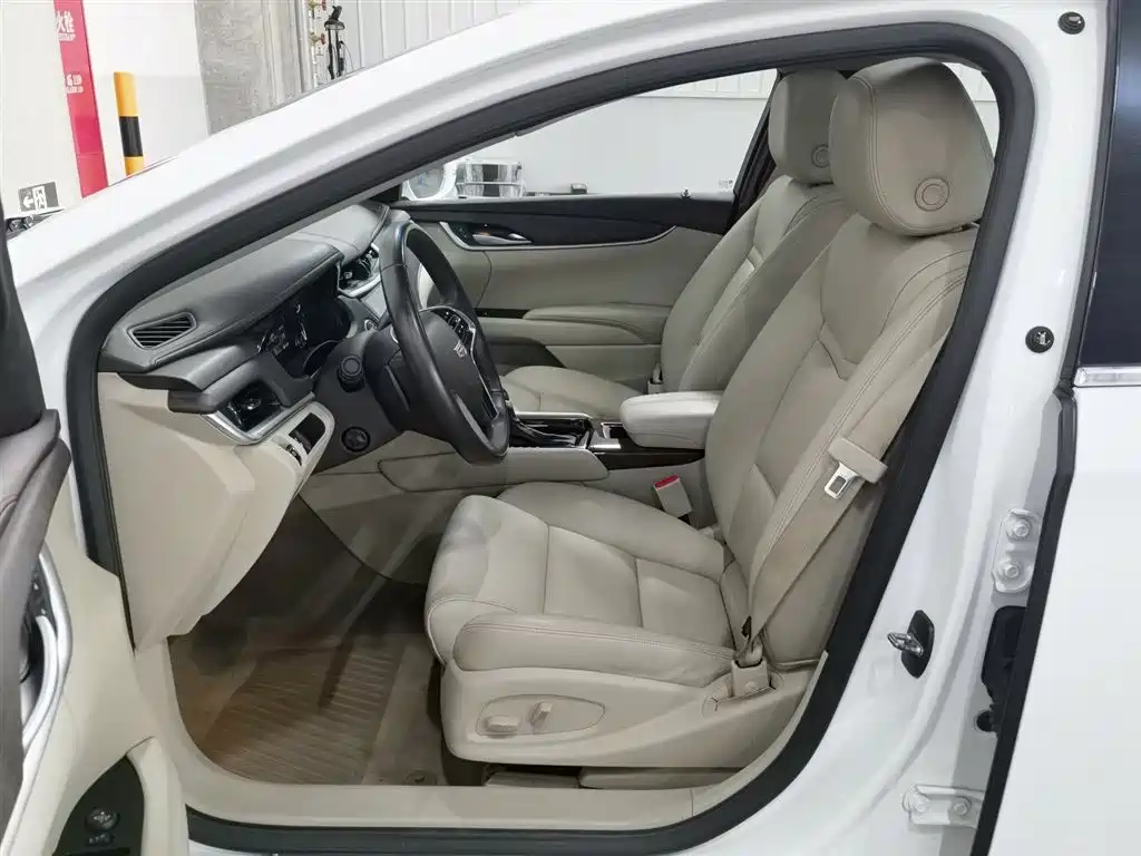 Cadillac XTS 2017 28T Technology фото 10