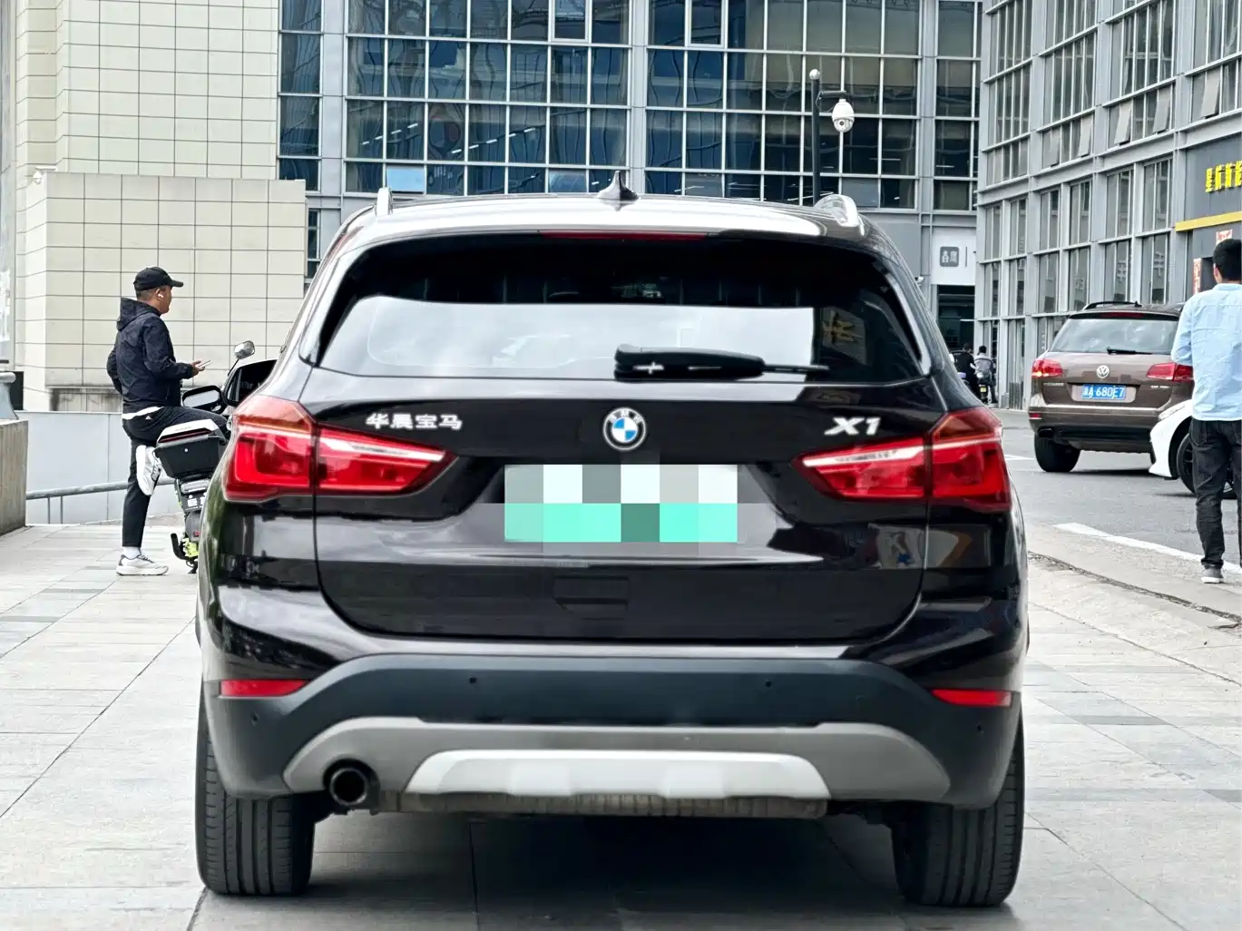 BMW X1 New Energy 2018 xDrive25Le Luxury Model фото 5