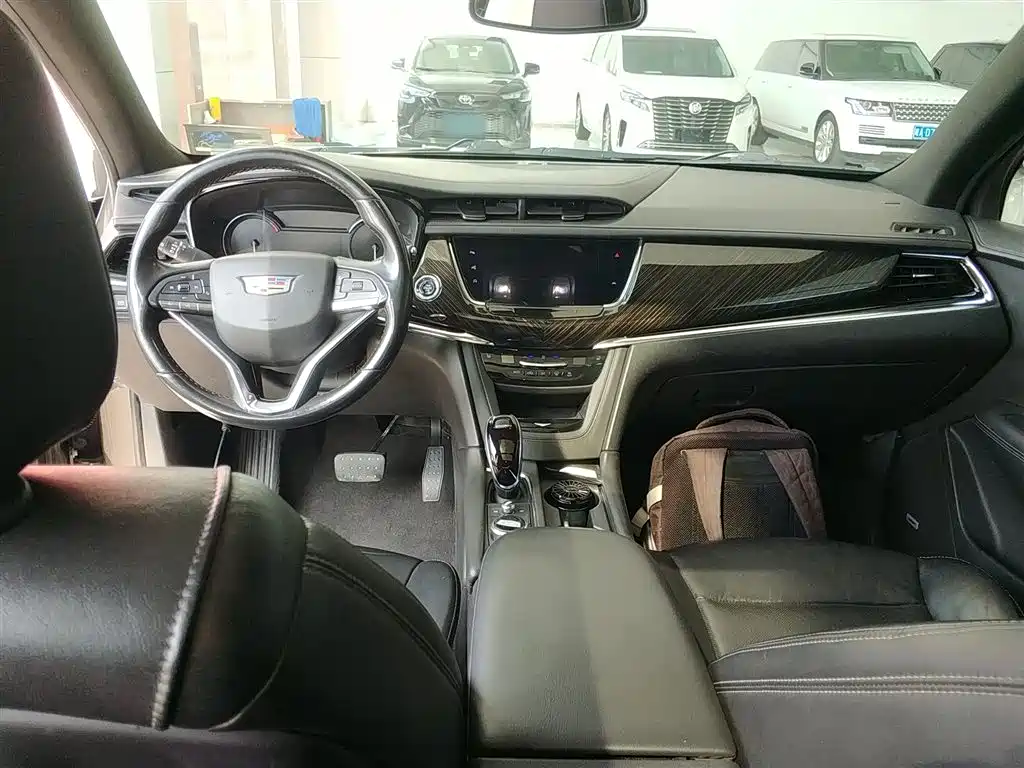 Cadillac XT6 2020 28T 6-Seater Luxury Model фото 10