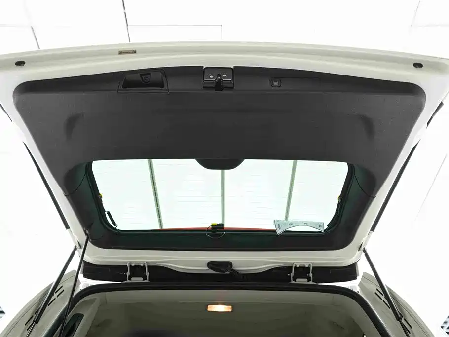Cadillac Escalade 2014 2013 6.2L ESV Platinum Extended