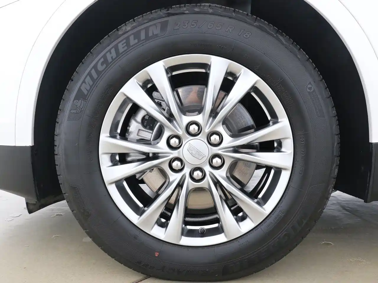 Cadillac XT5 2021 28T 4WD Luxury фото 6