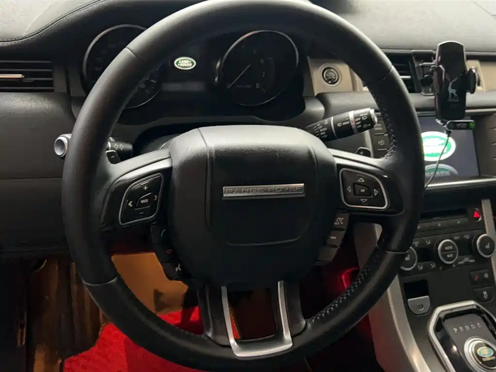 Land Rover Range Rover Evoque (Import) 2014 2.0T 5-door Brilliance Premium фото 18
