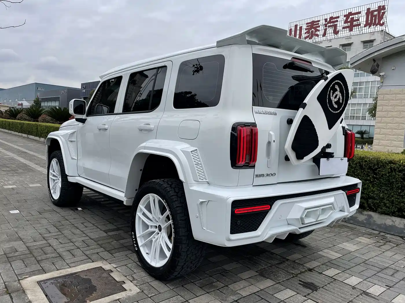 Tank 300 2024 2.0T Explorer фото 19