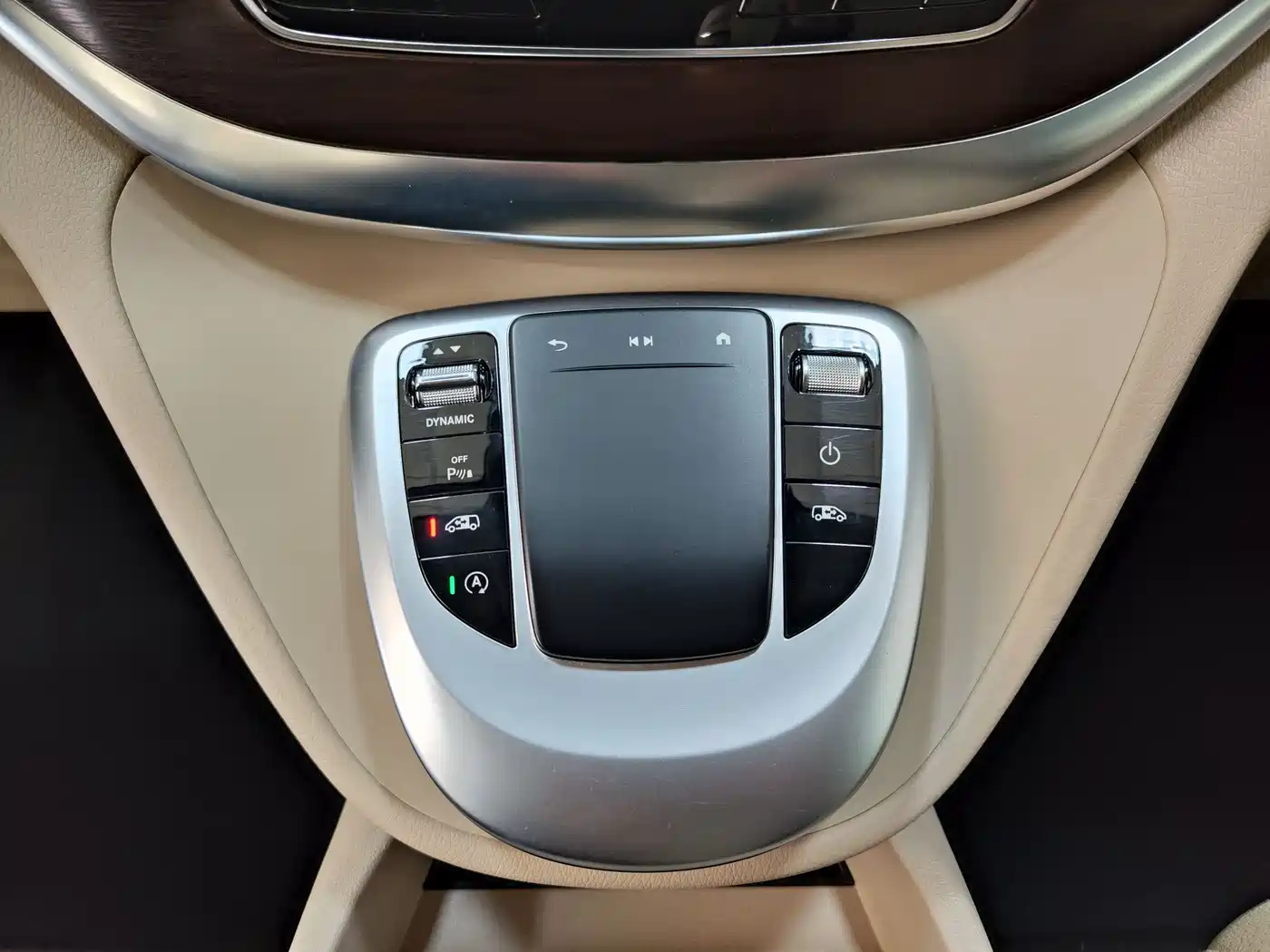 Mercedes-Benz V-Class 2022 V 260 Pilot Edition фото 14